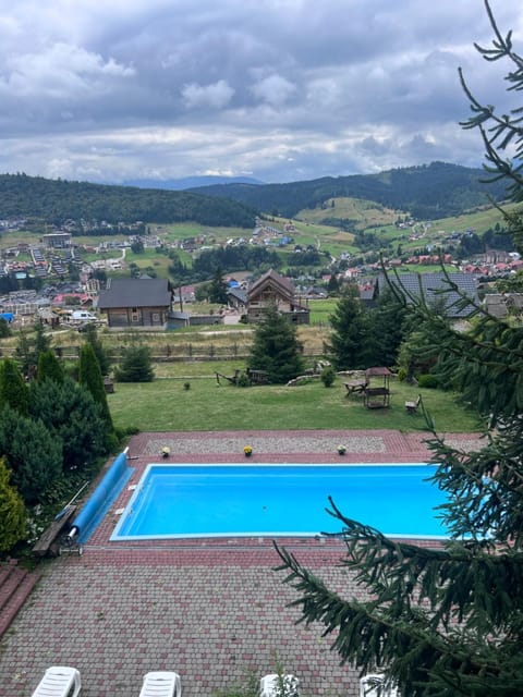 Mountain view, Pool view, Swimming pool