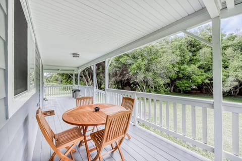 Volcano Cottage House in Volcano