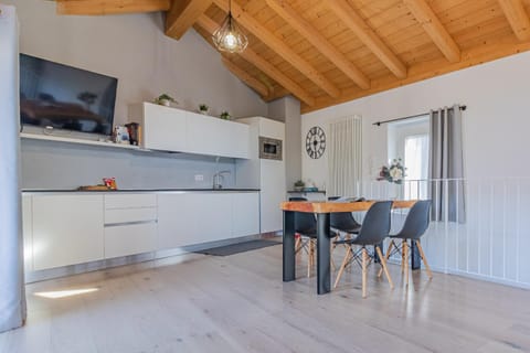 Bellano Holidays - Casa Artemio Apartment in Bellano