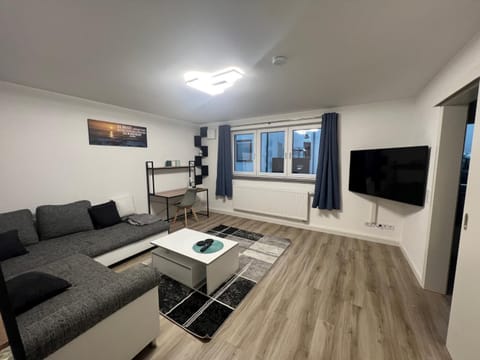 Communal lounge/ TV room, TV and multimedia