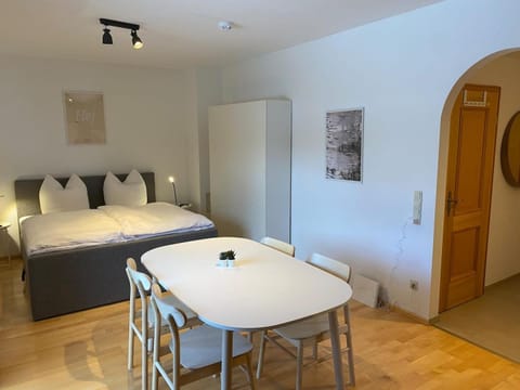 Photo of the whole room, Dining area, Bedroom