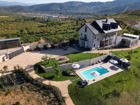 Property building, Natural landscape, Bird's eye view, Swimming pool, Swimming pool