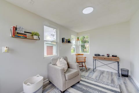 Peaceful Lady Lake Home with Screened-In Porch! House in Lady Lake