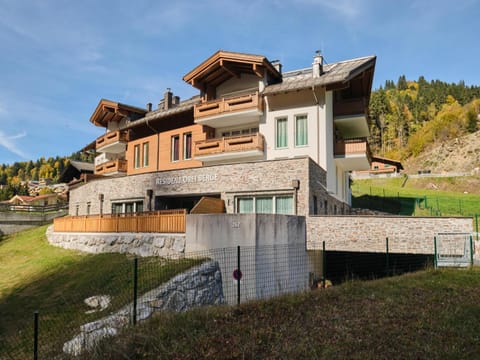 Property building, Summer