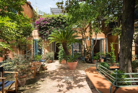 Patio, Facade/entrance, Garden