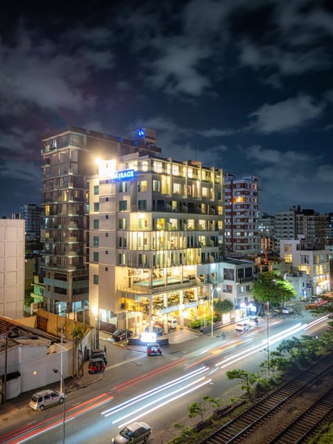 Property building, Night, Neighbourhood, Beach, Beach, City view, Sea view, Sea view, Street view, Location, Parking