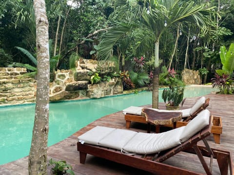 Swimming pool, Swimming pool