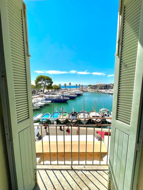 L'AUTHENTIQUE - Sur le Port - Parking - Wifi Apartment in Cassis