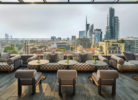 View (from property/room), Balcony/Terrace, Lounge or bar, Dining area