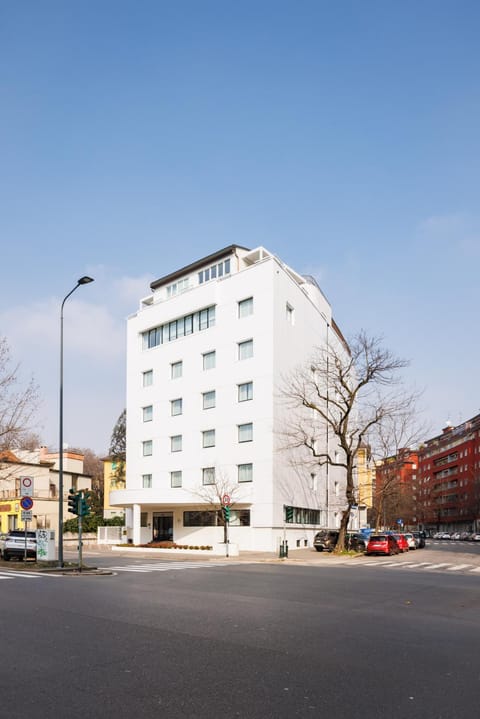 Property building, Neighbourhood