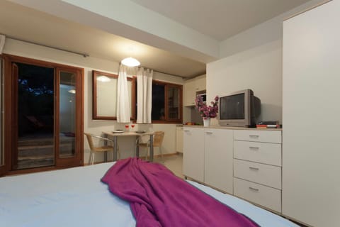 TV and multimedia, Living room, Photo of the whole room