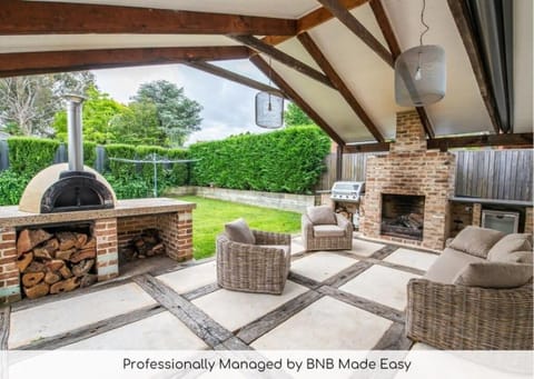 Patio, BBQ facilities