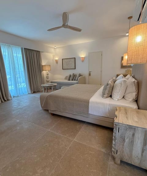 Absolute Paradise Santorini Apartment in Santorini