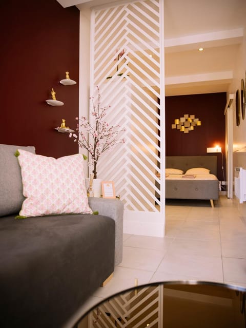 Living room, Bedroom