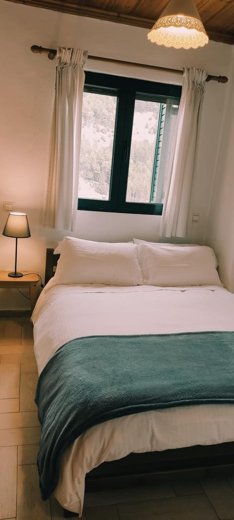 Kristi's Homes - "Beautiful Dome" in Dimitsana House in Arcadia, Greece