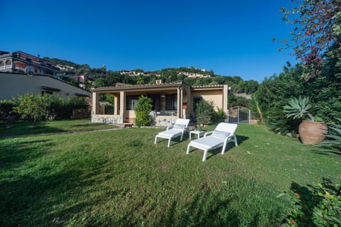 Property building, Garden