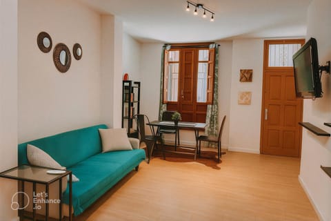 TV and multimedia, View (from property/room), Living room, Seating area, Dining area