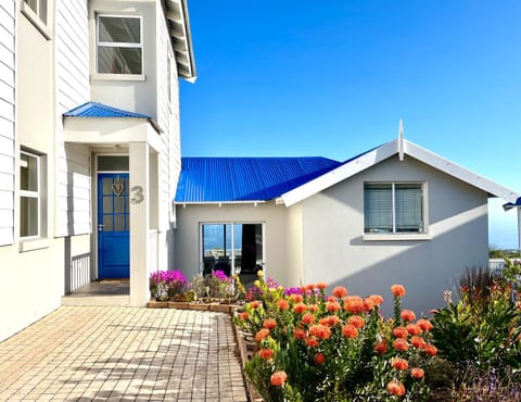 Signature Lodge 3 @ Pinnacle Point Golf Estate House in Western Cape