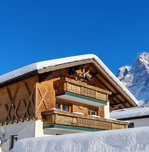 Property building, Winter