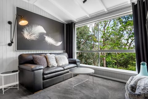 TV and multimedia, Living room, Garden view, Garden view, air conditioner, air conditioner