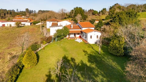 Property building, Day, Natural landscape, Landmark view