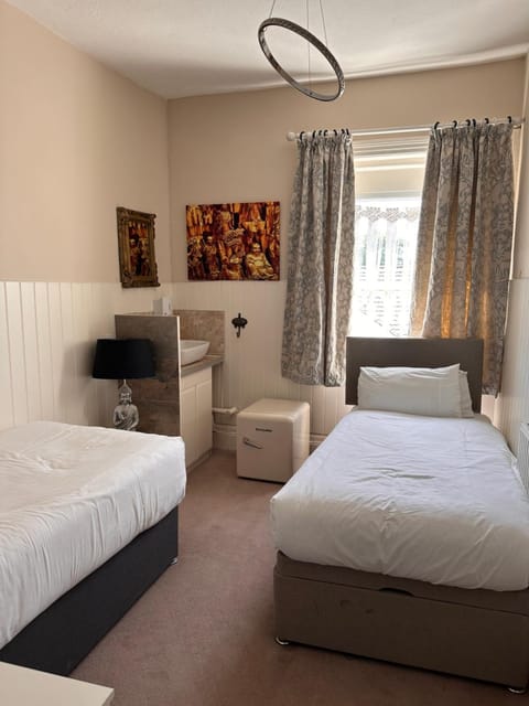La Di Da Hotel beach town Bed and Breakfast in Bournemouth
