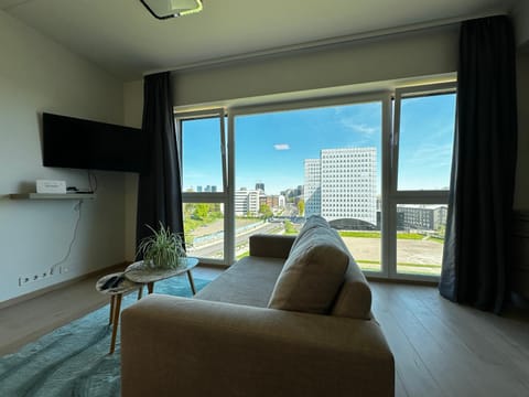 Communal lounge/ TV room, TV and multimedia, Living room, Seating area, Evening entertainment