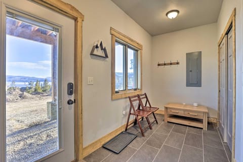 Balconies and Idyllic Views Grand Lake Haven! House in Rocky Mountain National Park