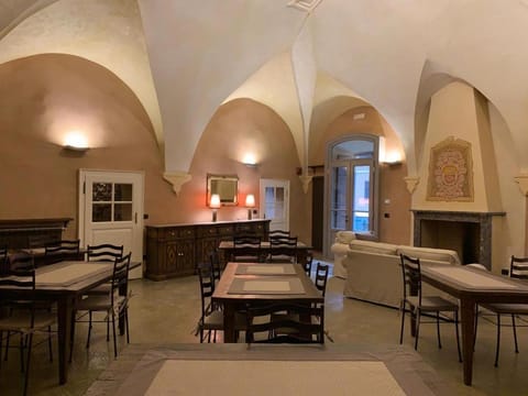 Living room, Banquet/Function facilities, Seating area