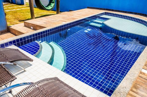 Swimming pool, Swimming pool