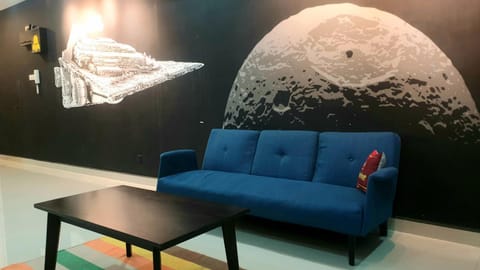 Living room, Seating area