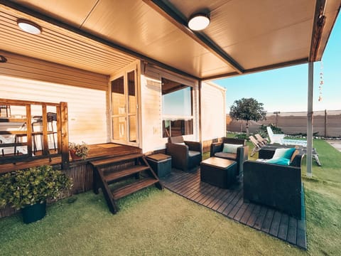 Patio, Garden, Balcony/Terrace, Garden view