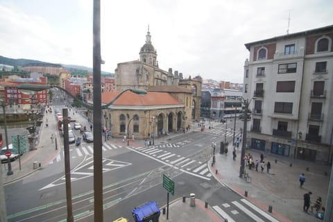 Property building, Day, Neighbourhood, City view, Street view, Location
