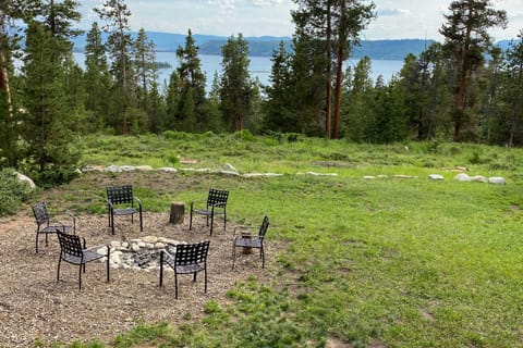 7 Mi to Rocky Mtn Natl Park Grand Lake Home! House in Rocky Mountain National Park