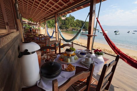 Facade/entrance, Natural landscape, Beach, Sea view, Breakfast, Buffet breakfast