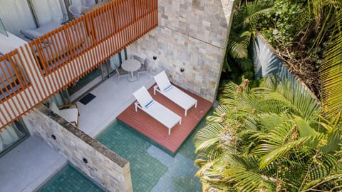 Balcony/Terrace, Swimming pool
