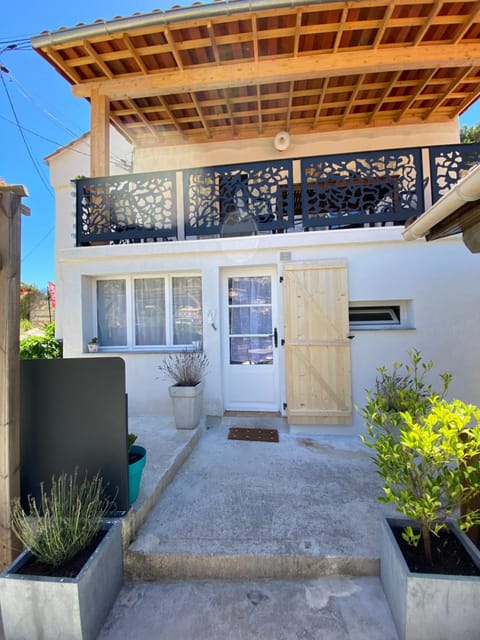 Property building, Patio, View (from property/room), Balcony/Terrace