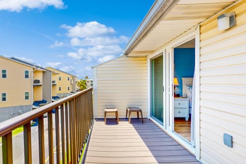 Bay View Villas #118 House in Indian Shores