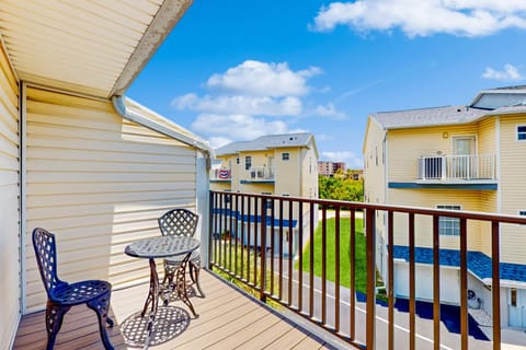 Bay View Villas #118 House in Indian Shores