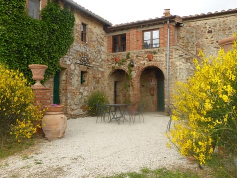 Inner courtyard view