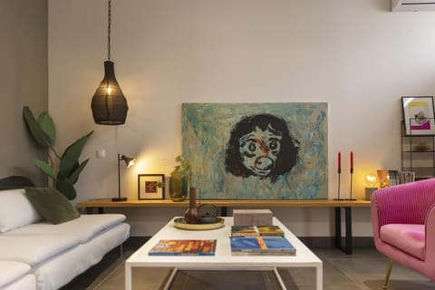 Communal lounge/ TV room, Living room