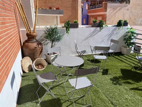 Patio, Garden, Balcony/Terrace, Garden view, Internal: Not applicable to any particular room