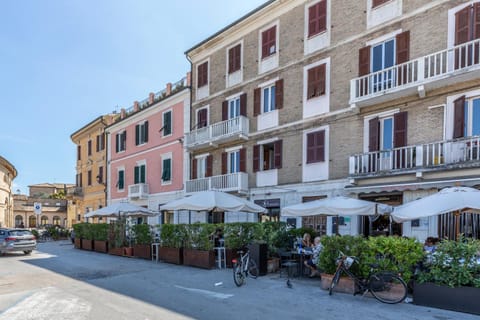 Property building, View (from property/room), City view