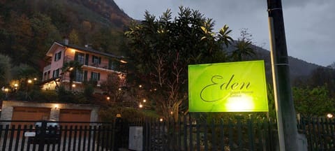 Property logo or sign