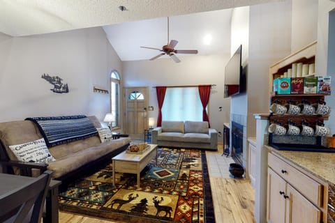 Pine Acres 109 - Hideaway House in La Plata County