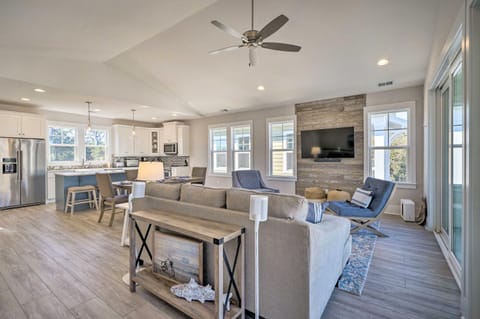 Kure Beach Townhome Short Walk to the Beach! House in Kure Beach