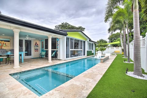 1 Mi to Deerfield Beach Home with Outdoor Oasis! House in Deerfield Beach