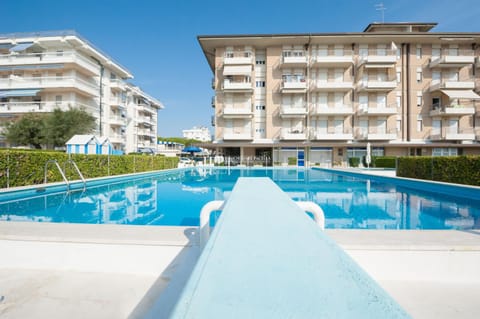 Property building, Summer, Beach, Beach, Swimming pool