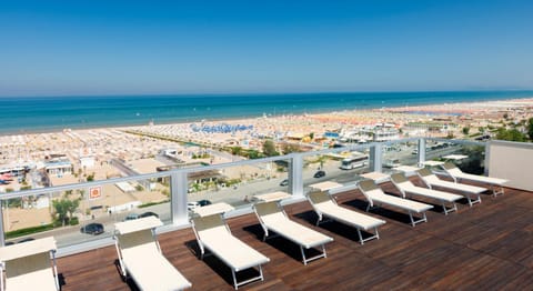 View (from property/room), Balcony/Terrace, Beach