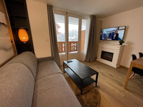 Appart centre station les 2 Alpes, parking, wifi Apartment in Les Deux Alpes